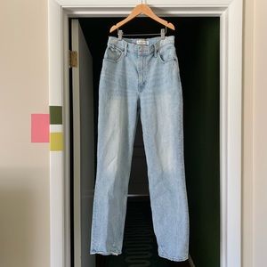 Curve Love 90s Ultra High Rise Straight Jeans light wash Abercrombie size 6